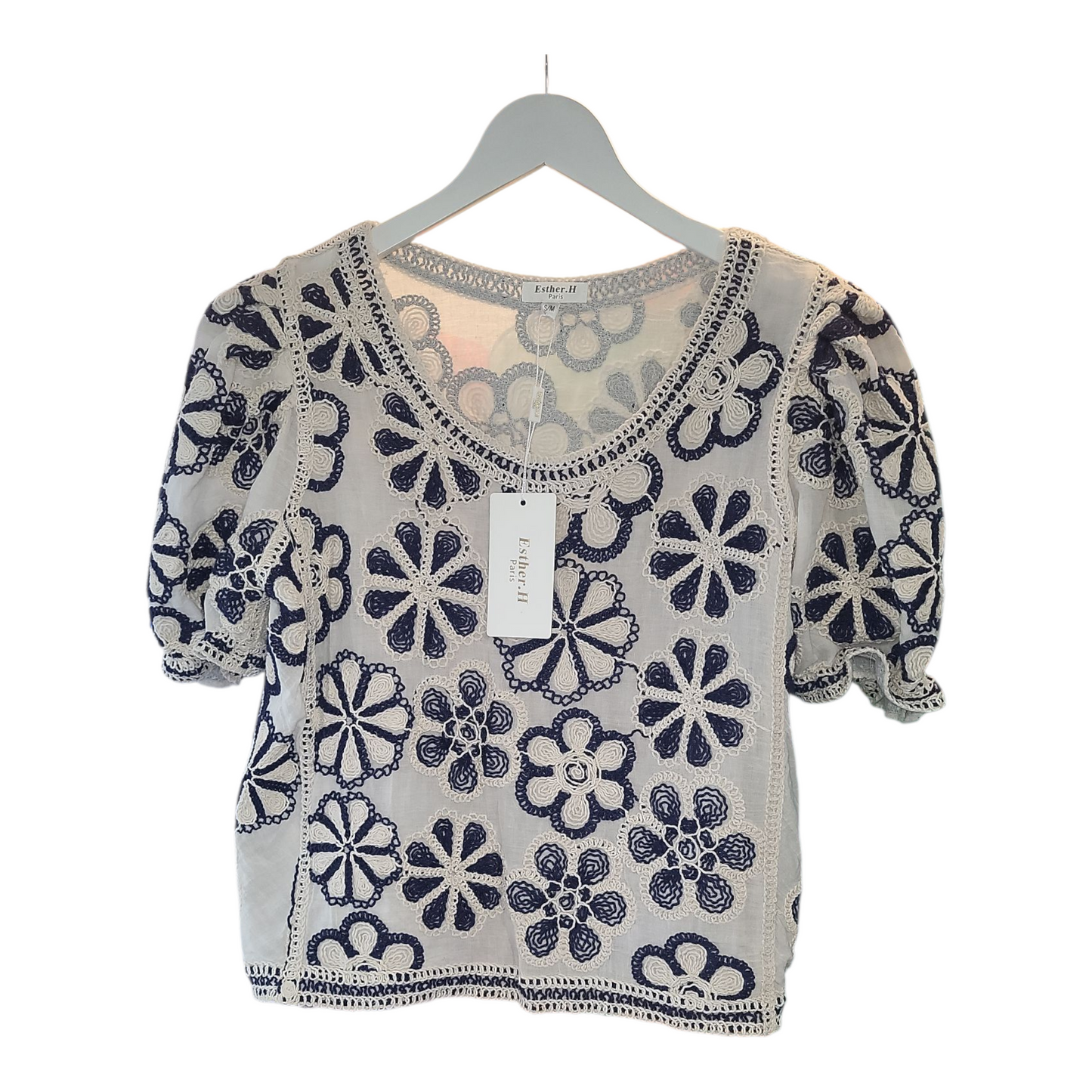 Women's Short Sleeve Stitched Pattern Top- S/M or L/XL