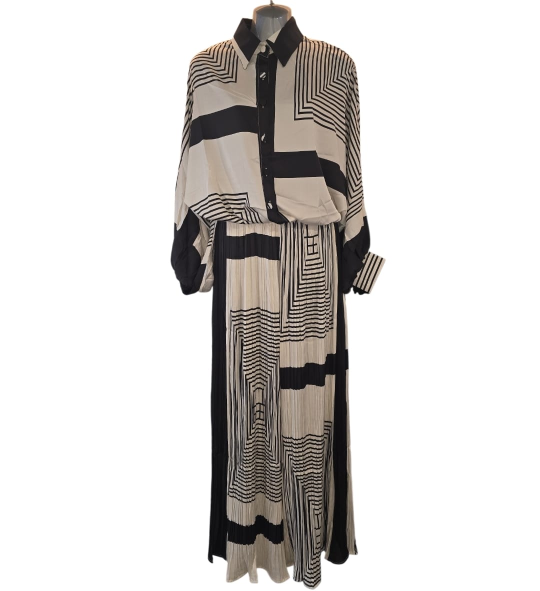 Women's Black And White Silk Trouser Outfit