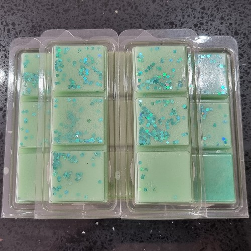 Just A Friendly Raw Wax Bar (Vicks)