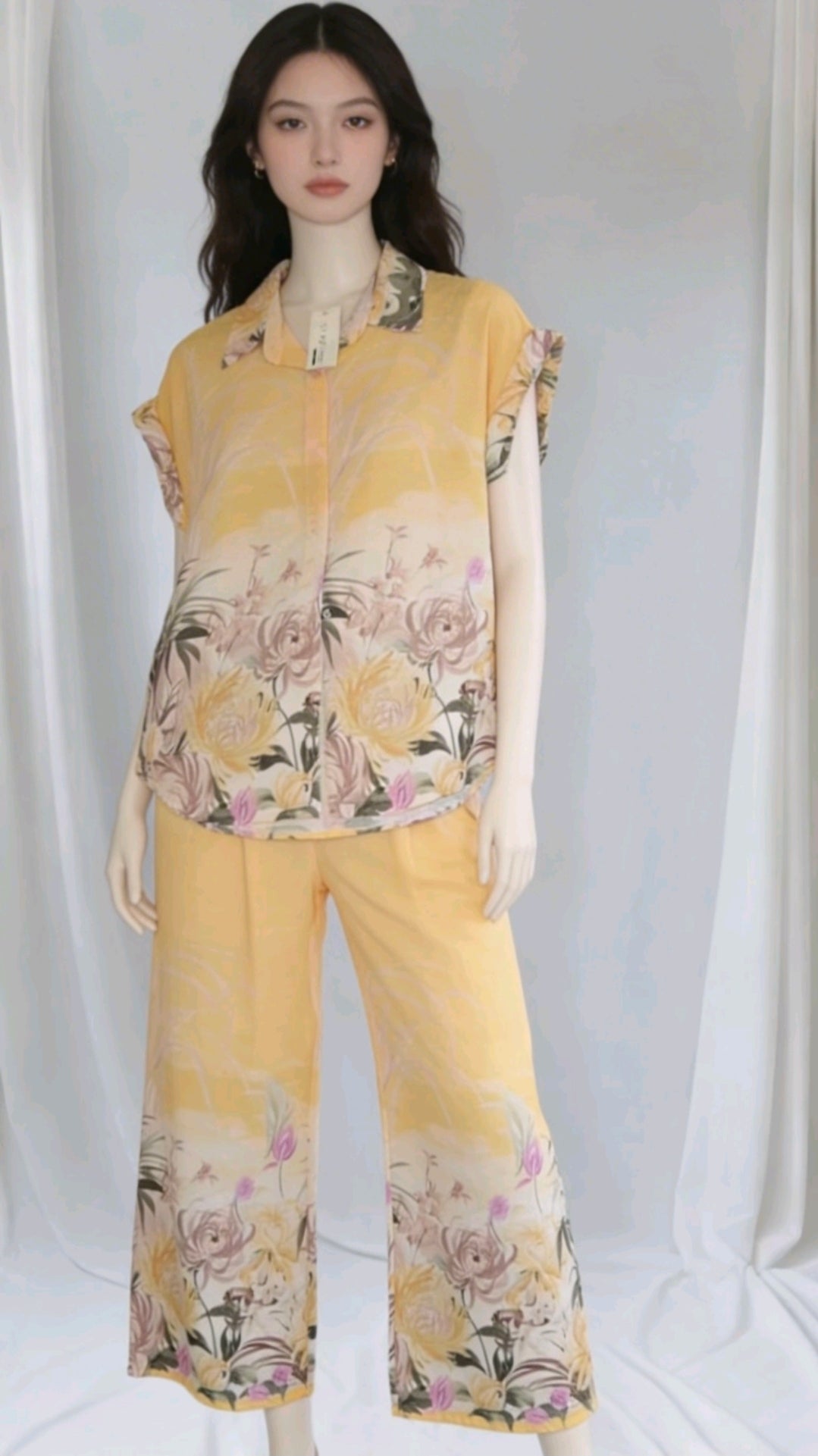 Women's Linen Flower Shirt And Trousers