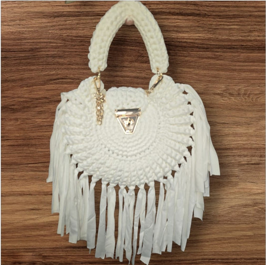 Women's Crochet Bag With Chain