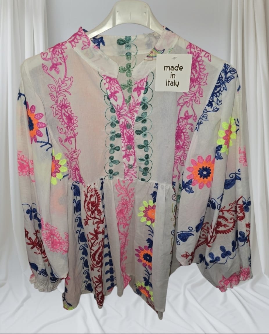 Women's Over Size White Top With Puff Sleeves With Embroided Flowers