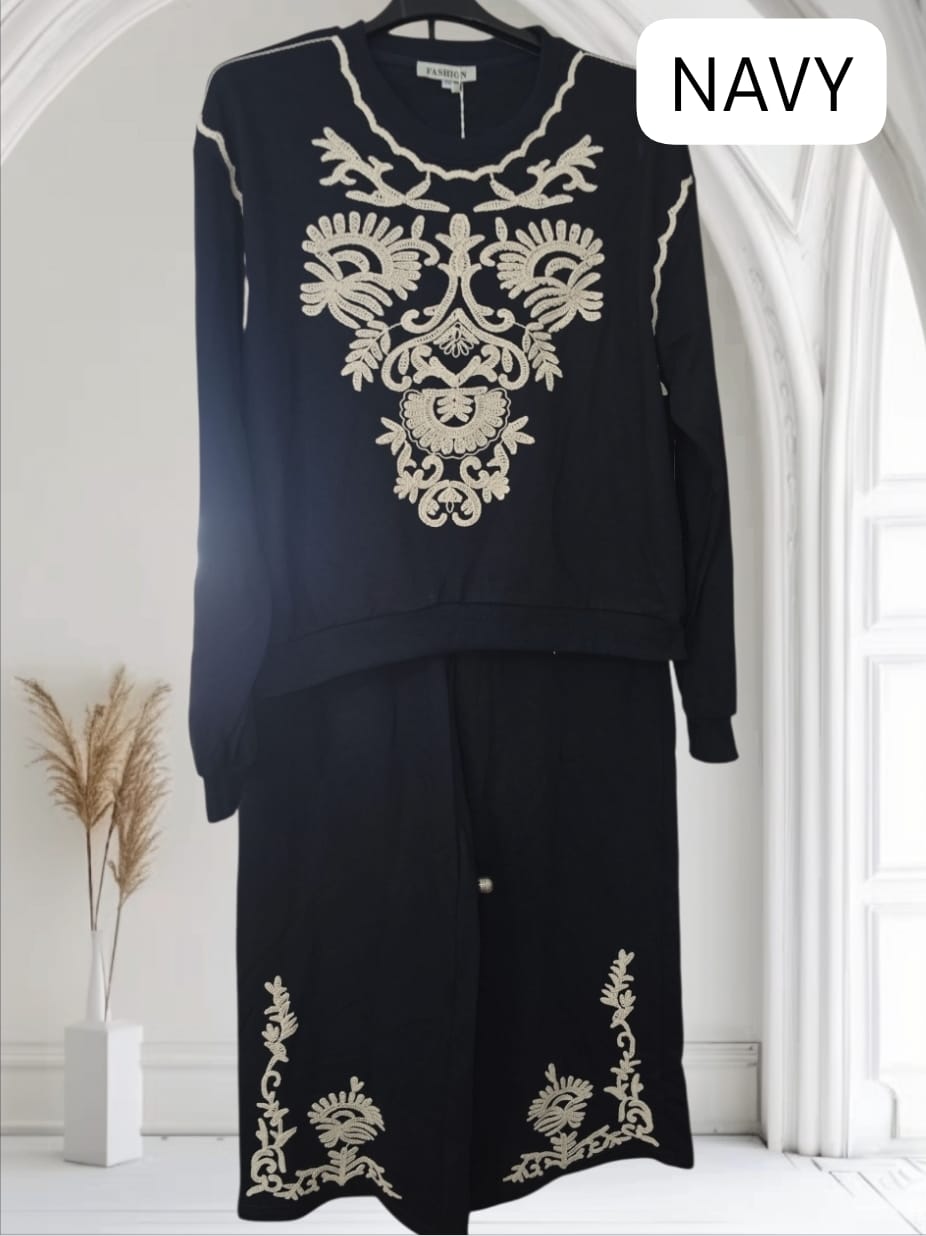 Women's Lounge Wear With 3D Detailed Pattern