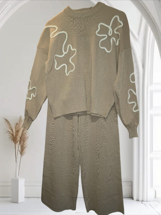 Women's Beige Lounge Wear With White Flower Embroidery.