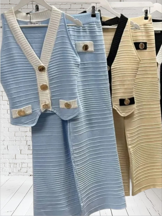 Women's Sleeveless Lounge Wear Big Gold Button And Piped Edges.