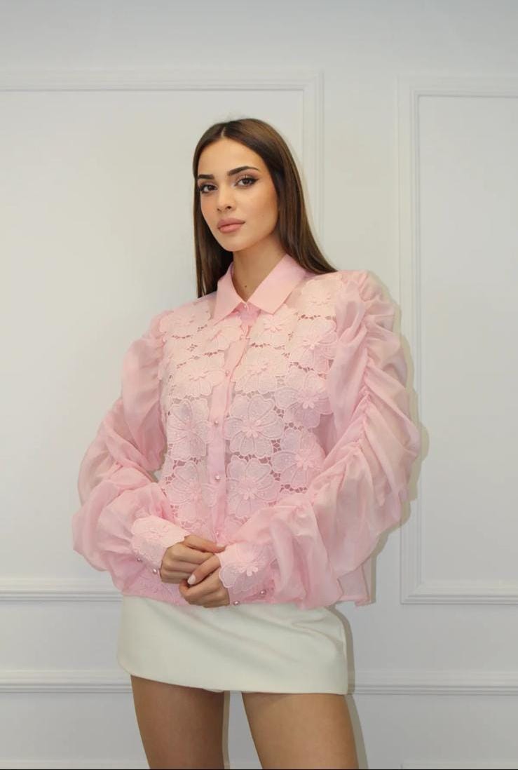 Women's Flower Lace Shirt With Ruffle Sleeve.