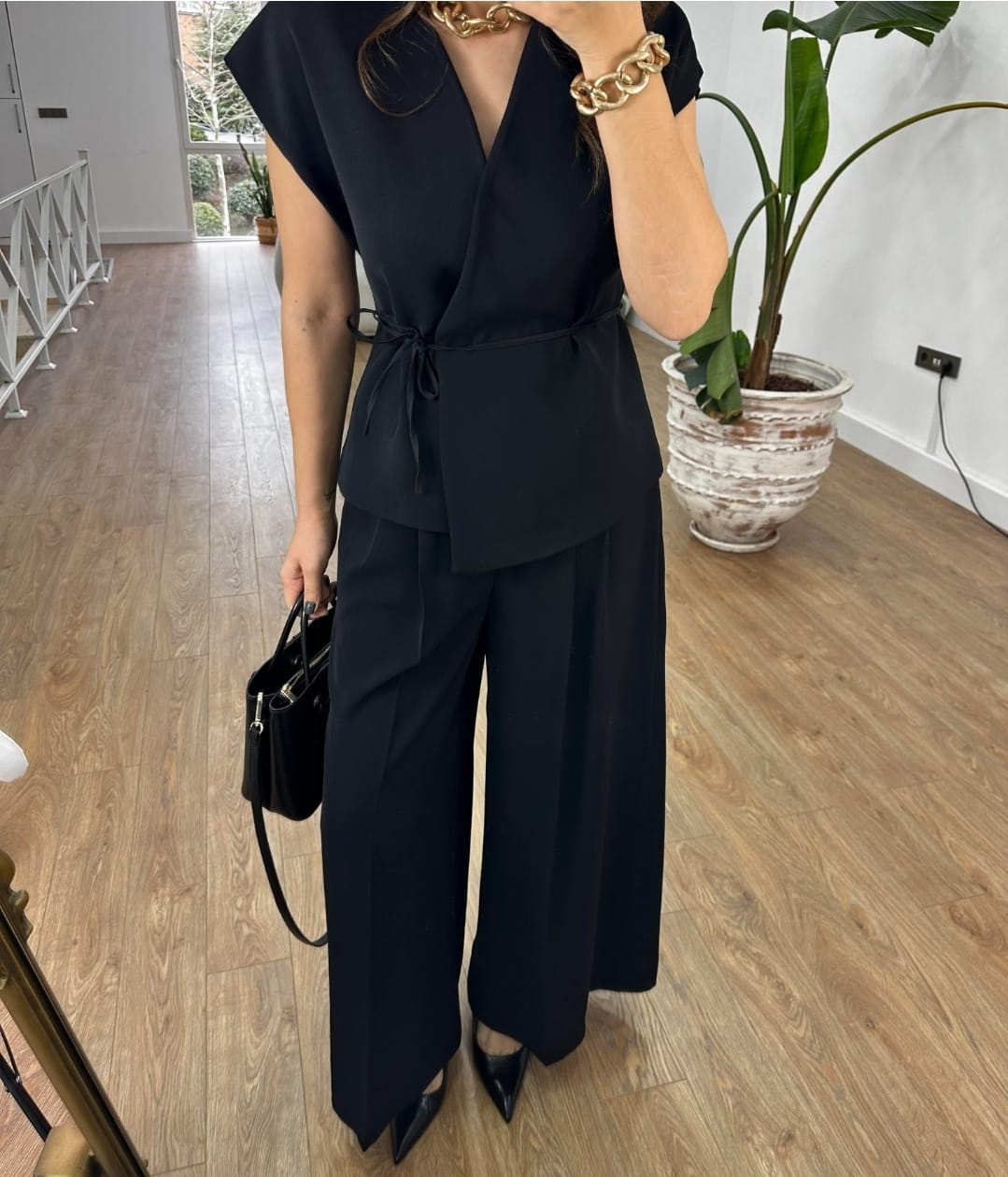 Women's Blazer and Trouser Set With Belt