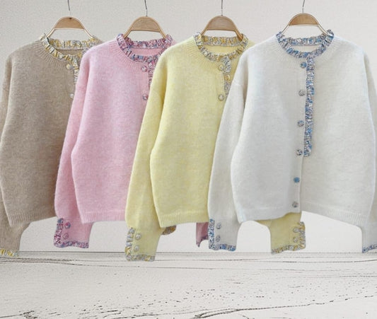 Women's Cardigan With Flower Pipping And Buttons