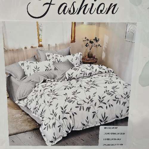 London Home Gray Leaf King Size Bedding