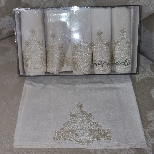 Turkish Small Towel Cream/Cream/Gold