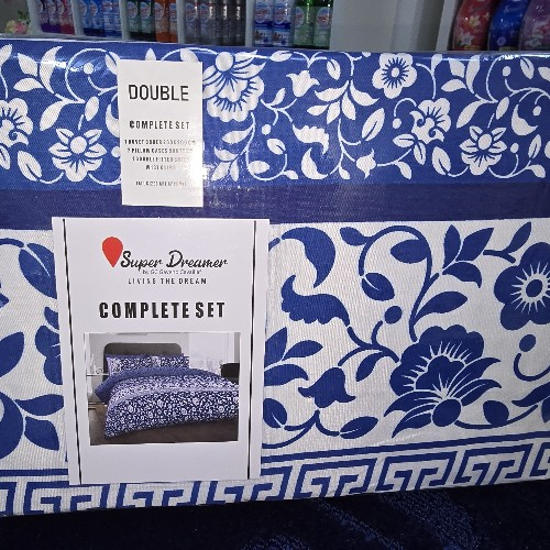 Blue And White Double Bed Set
