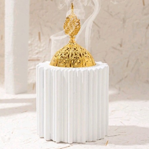 White Ceramic Bakhour Burner With Zinc Alloy Lid